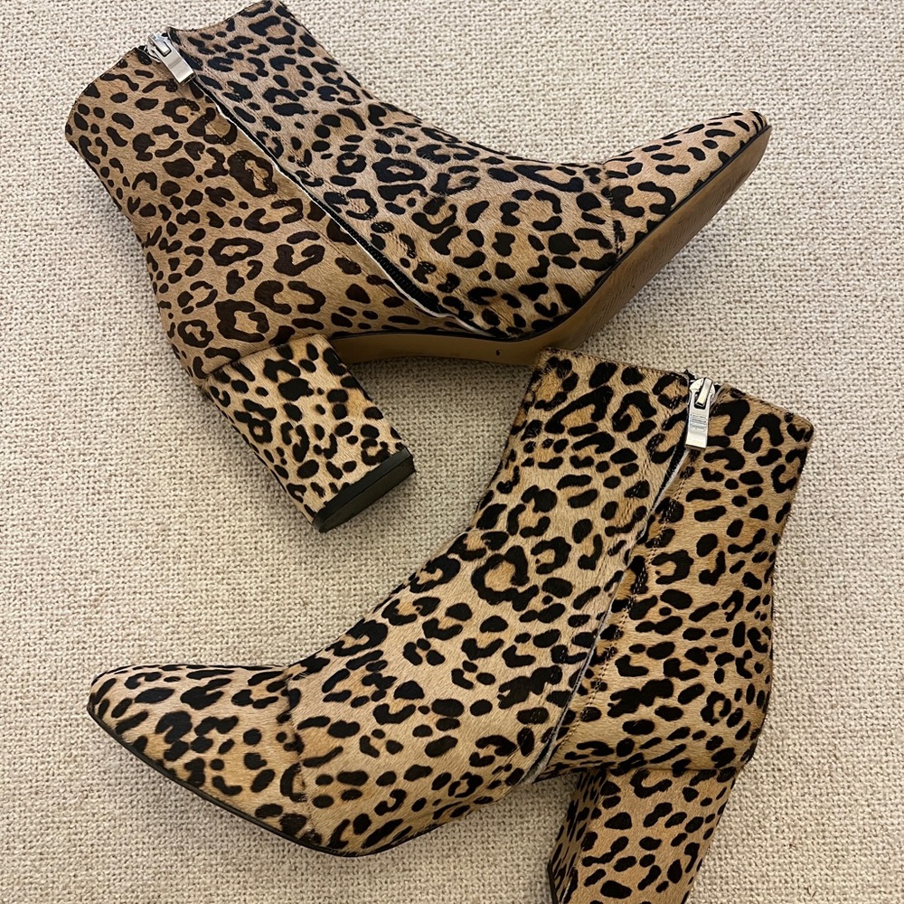 Halogen Leopard booties - Picture 3 of 6